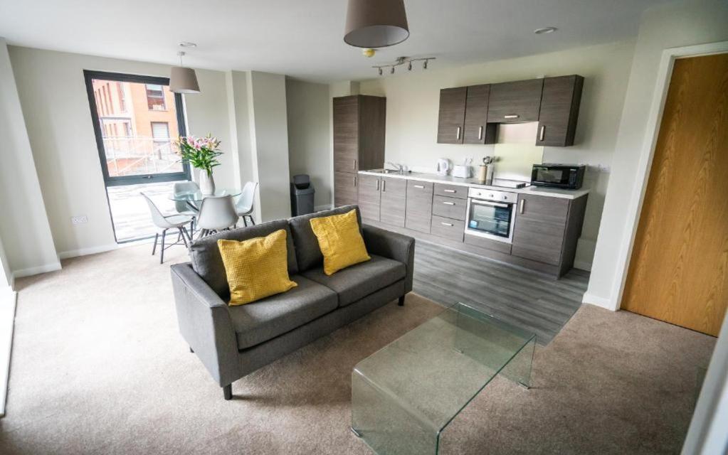 Adelphi Wharf Luxury Apartments Manchester Eksteriør billede