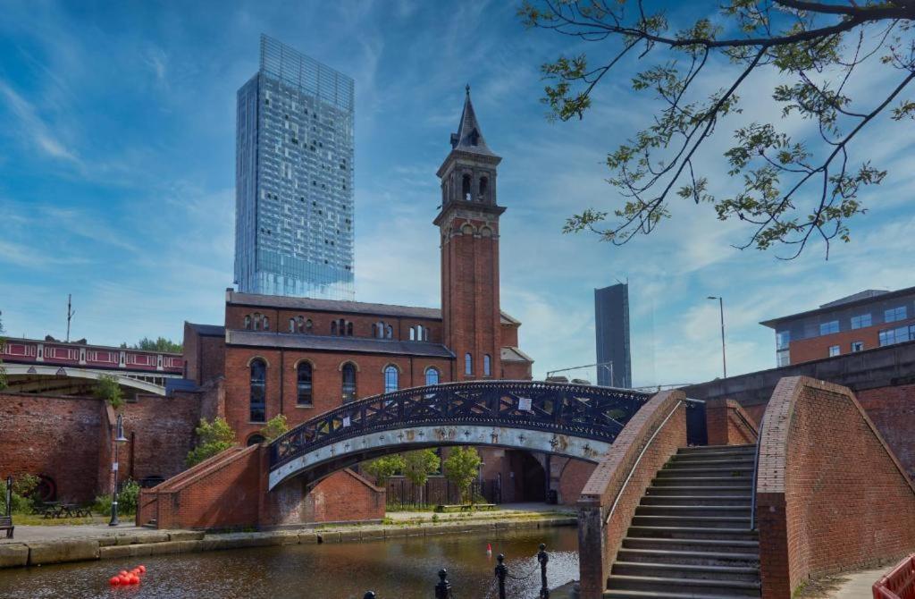 Adelphi Wharf Luxury Apartments Manchester Eksteriør billede